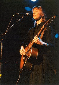 Suzanne Vega